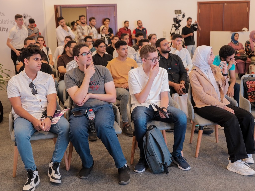 AET24GAT-BB-Conference-Delegates4